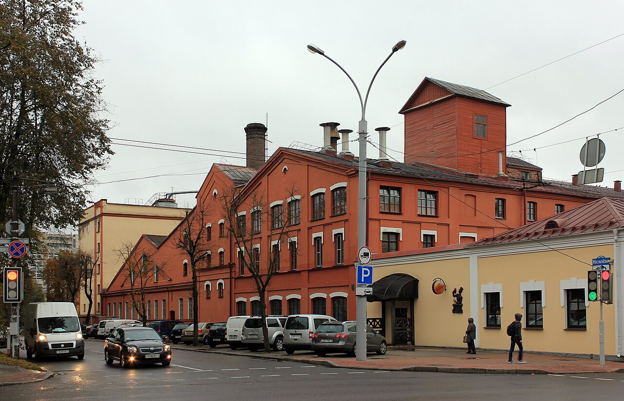 Здания пивоварни Аливария на улице Богдановича