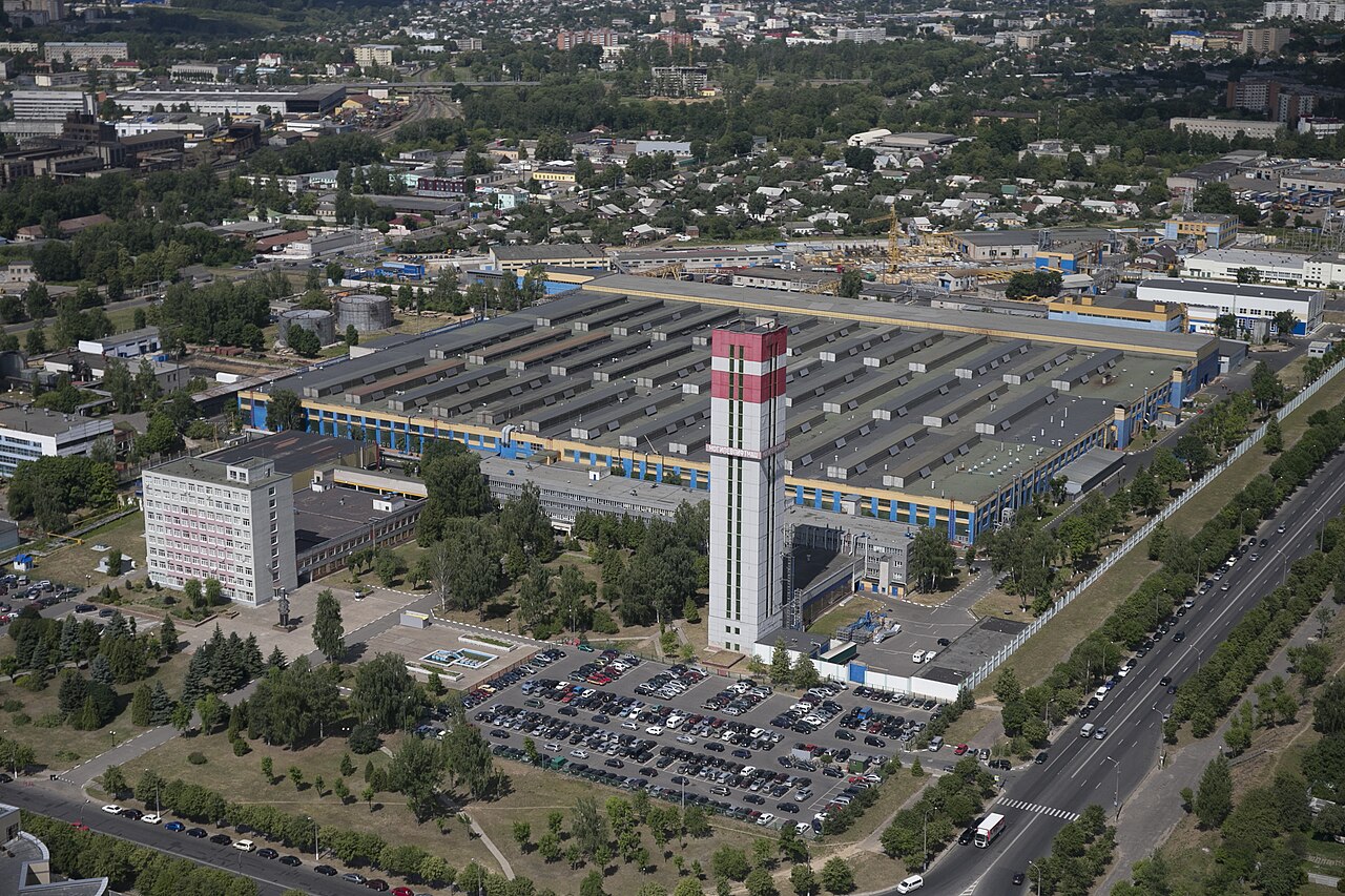 Панорама территории завода Могилёвлифтмаш